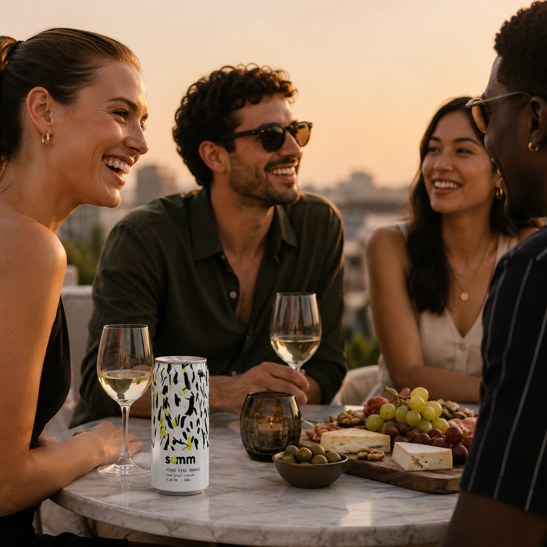 Por que algumas garrafas de vinho são verdes, âmbar ou transparentes?